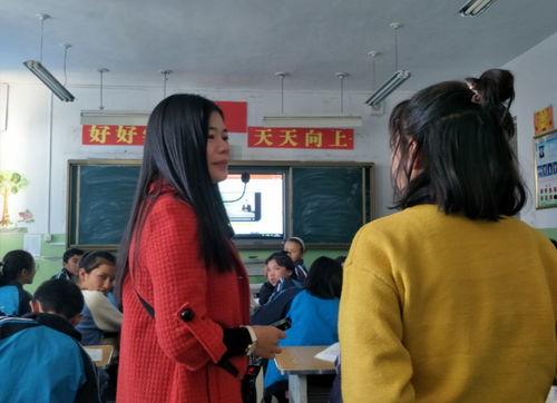 学生与黄老师视频,共话成长与未来